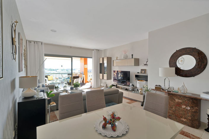 Image No.8-Appartement de 2 chambres à vendre à Estepona