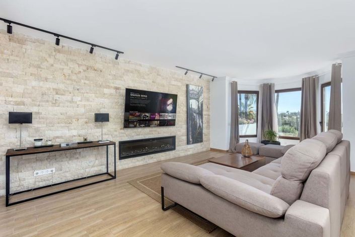 Image No.4-6 Bed Villa for sale