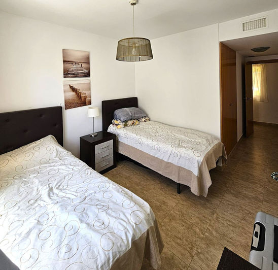 Image No.8-Appartement de 2 chambres à vendre à Estepona