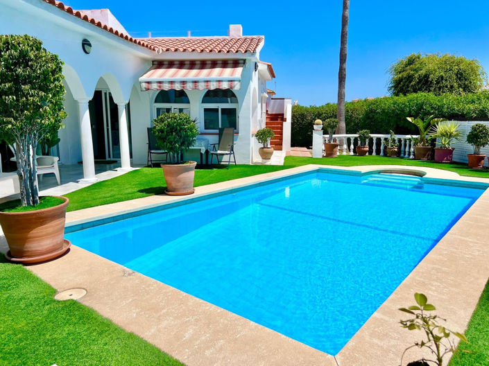 Image No.2-Villa de 3 chambres à vendre à Mijas Costa