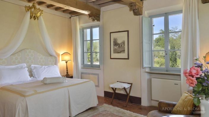 Image No.12-Appartement de 16 chambres à vendre à Montepulciano