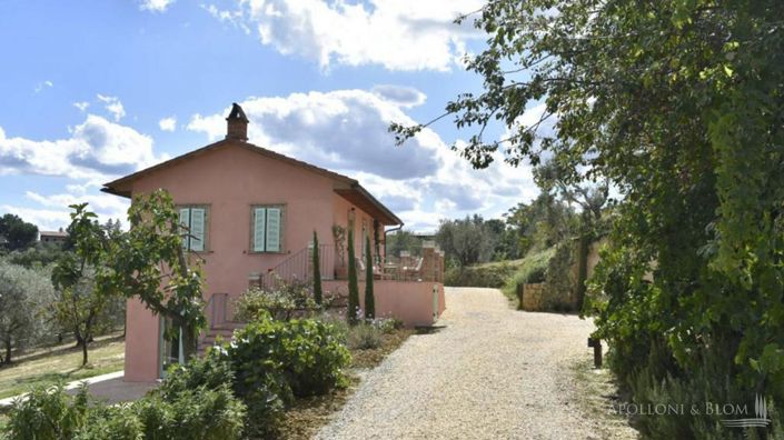 Image No.24-16 Bed Apartment for sale