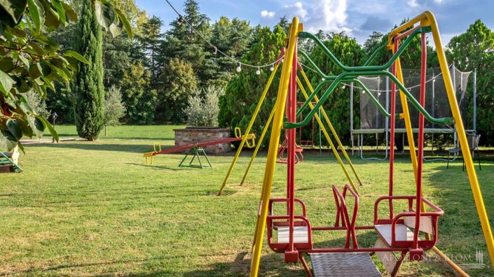 Image No.18-20 Bed Apartment for sale