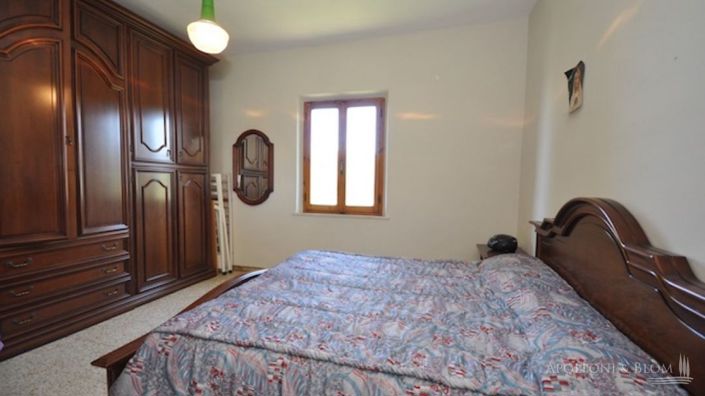Image No.7-6 Bed Apartment for sale