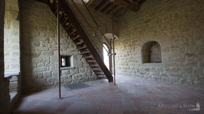 Image No.16-7 Bed Chateaux for sale