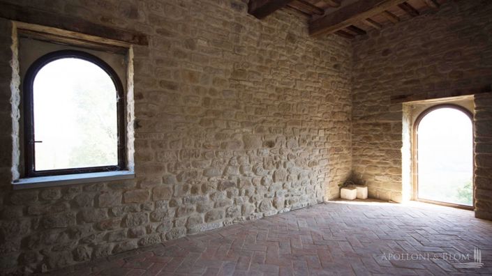 Image No.17-7 Bed Chateaux for sale