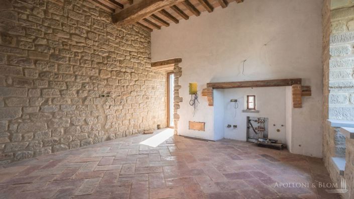 Image No.24-7 Bed Chateaux for sale