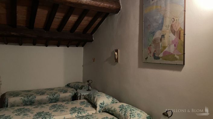 Image No.7-16 Bed Apartment for sale