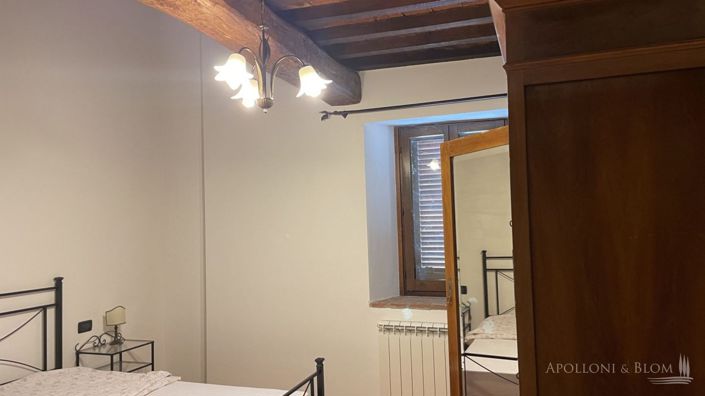 Image No.8-16 Bed Apartment for sale