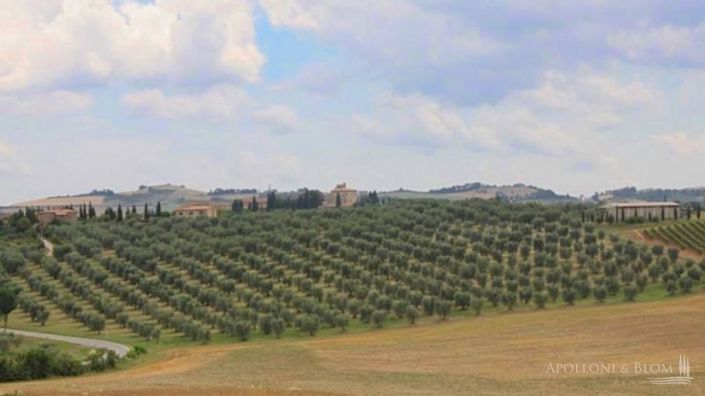 Image No.18-4 Bed Apartment for sale