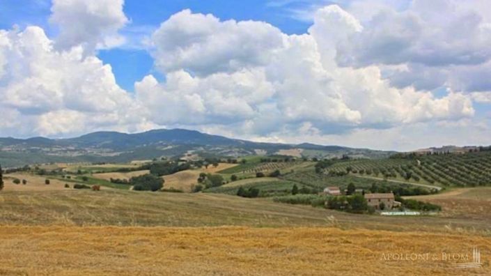 Image No.19-4 Bed Apartment for sale