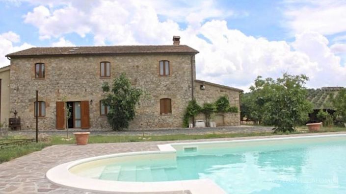 Image No.4-4 Bed Apartment for sale