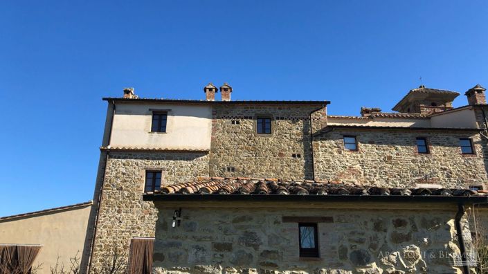 Image No.12-14 Bed Apartment for sale