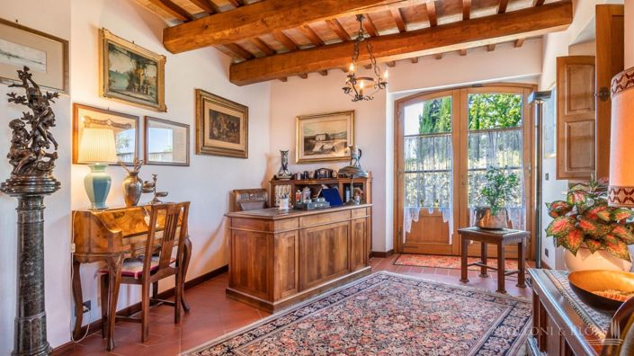 Image No.10-4 Bed Apartment for sale