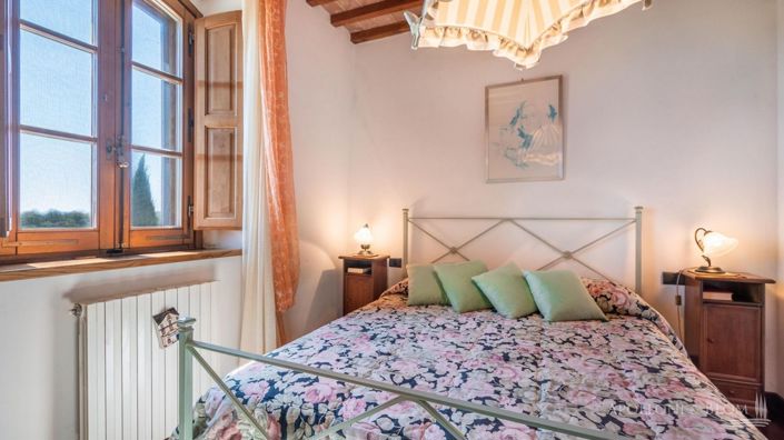 Image No.17-4 Bed Apartment for sale