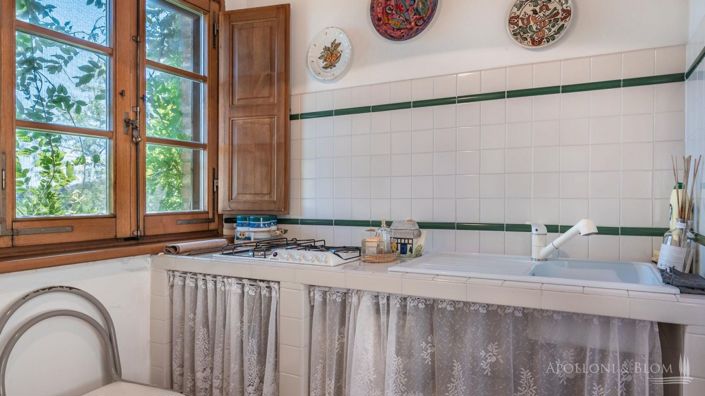 Image No.21-4 Bed Apartment for sale