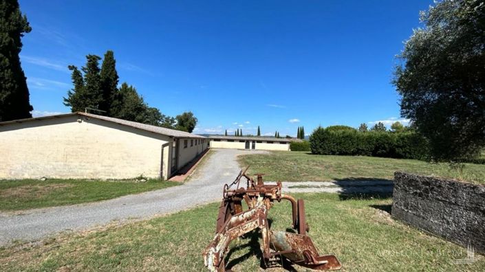 Image No.10-8 Bed Plot for sale