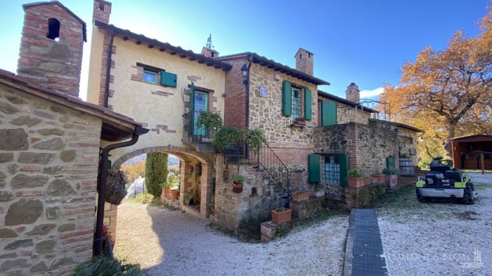 Image No.16-6 Bed Apartment for sale