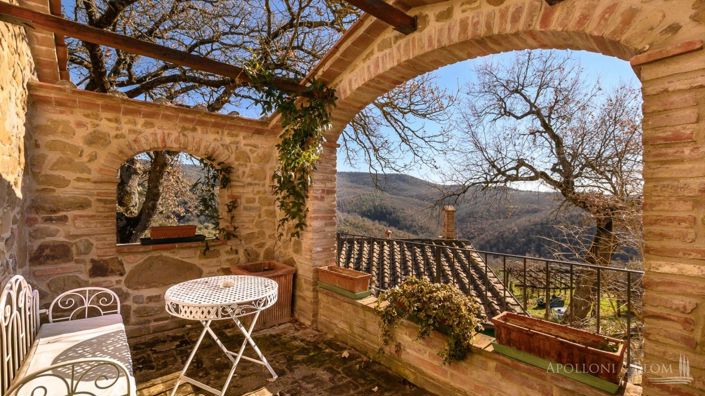 Image No.17-6 Bed Apartment for sale