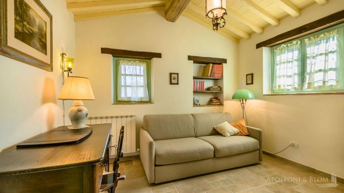 Image No.30-6 Bed Apartment for sale