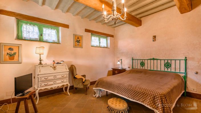 Image No.9-6 Bed Apartment for sale