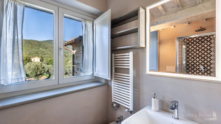 Image No.21-5 Bed Villa for sale