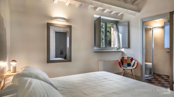 Image No.22-5 Bed Villa for sale