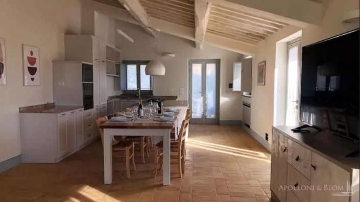 Image No.28-5 Bed Villa for sale