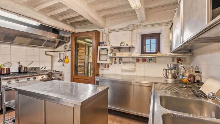 Image No.13-Appartement de 16 chambres à vendre à Arezzo