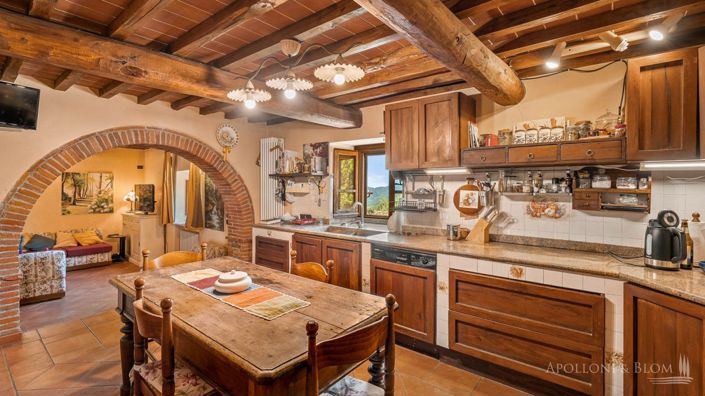 Image No.15-Appartement de 16 chambres à vendre à Arezzo