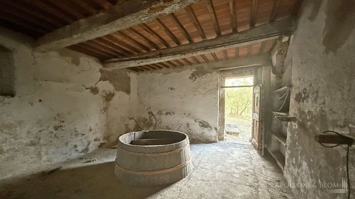 Image No.11-3 Bed Apartment for sale