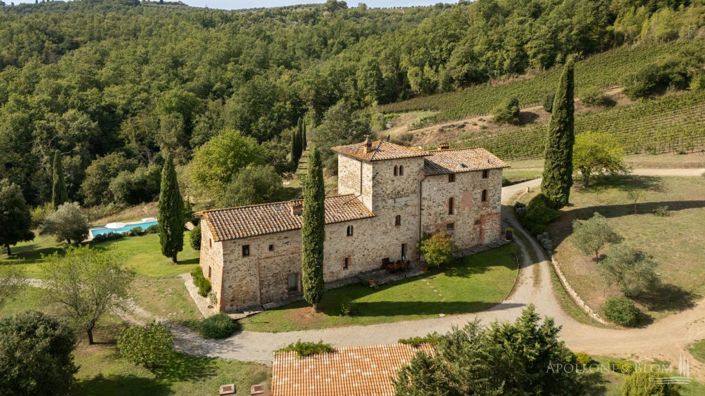 Image No.10-12 Bed Apartment for sale