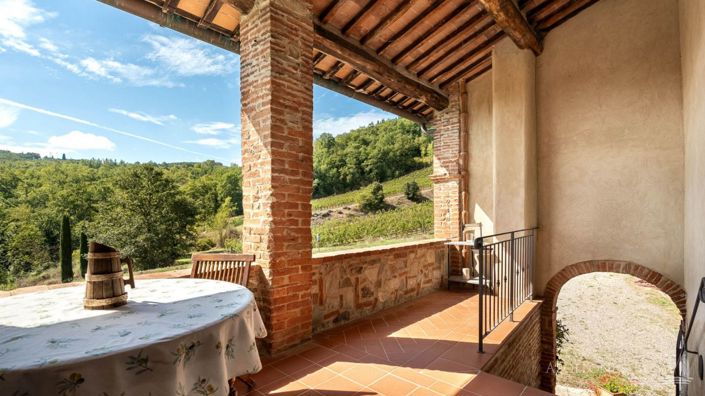 Image No.17-12 Bed Apartment for sale