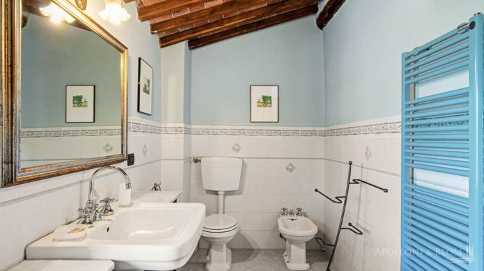 Image No.29-12 Bed Apartment for sale