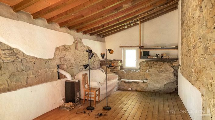 Image No.26-8 Bed Apartment for sale