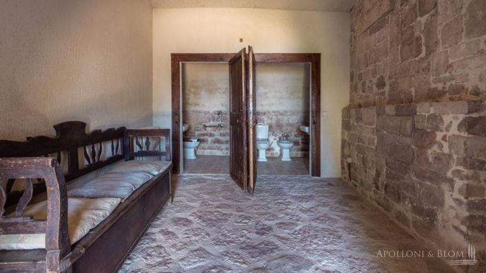 Image No.8-3 Bed Apartment for sale