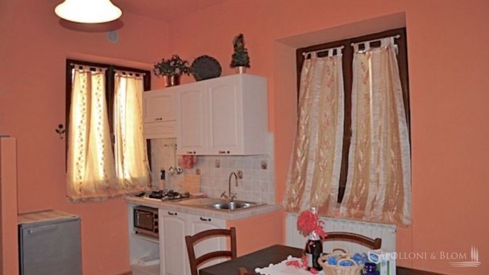 Image No.10-Appartement de 8 chambres à vendre à Sarteano