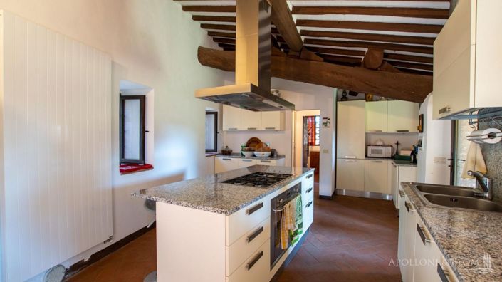 Image No.29-14 Bed Apartment for sale