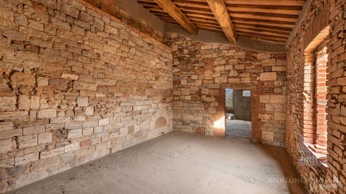 Image No.15-6 Bed Apartment for sale