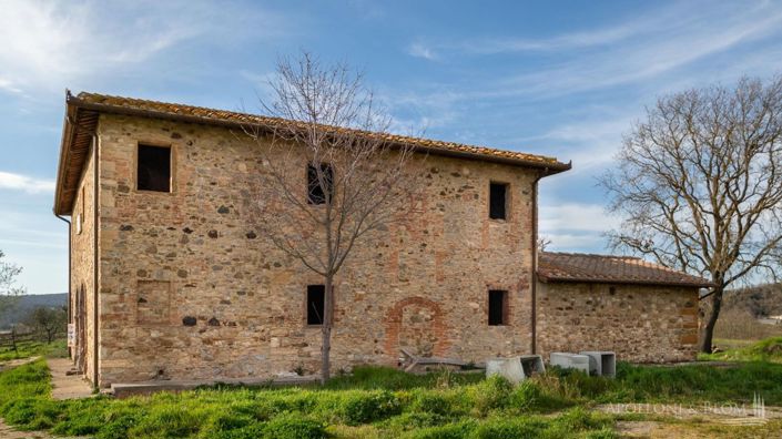 Image No.24-6 Bed Apartment for sale