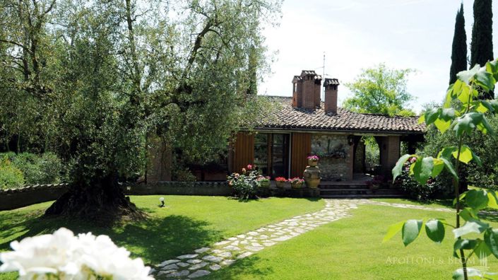 Image No.3-6 Bed Apartment for sale