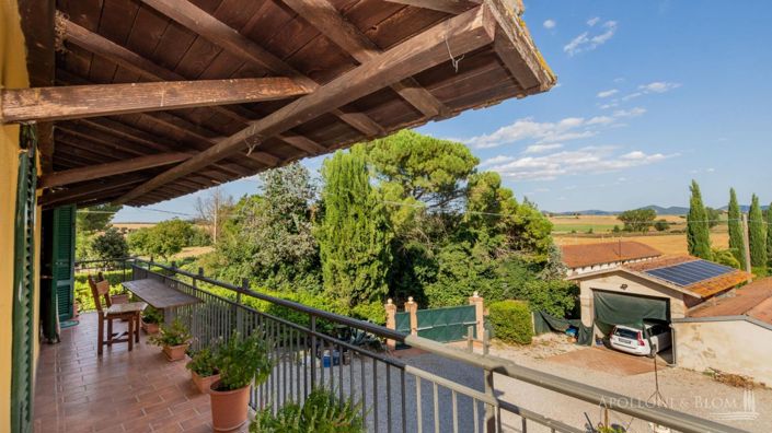 Image No.26-12 Bed Apartment for sale