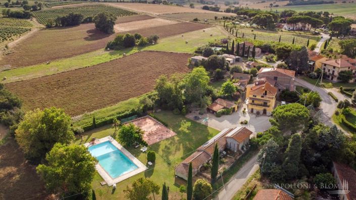 Image No.29-12 Bed Apartment for sale