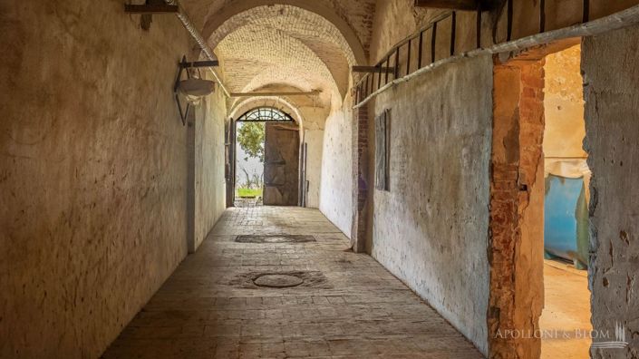 Image No.10-Villa de 8 chambres à vendre à Montepulciano