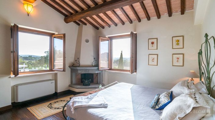 Image No.20-4 Bed Villa for sale