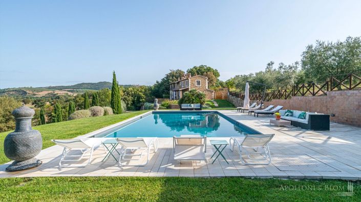 Image No.9-4 Bed Villa for sale