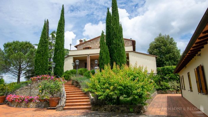 Image No.13-13 Bed Apartment for sale