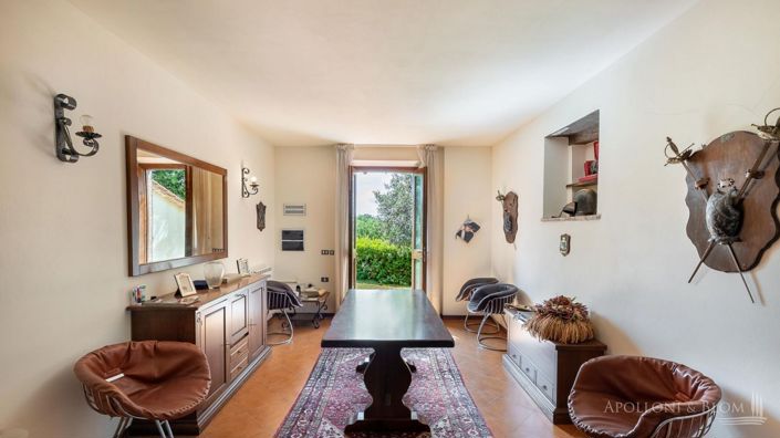 Image No.18-13 Bed Apartment for sale