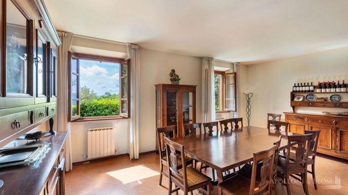 Image No.20-13 Bed Apartment for sale