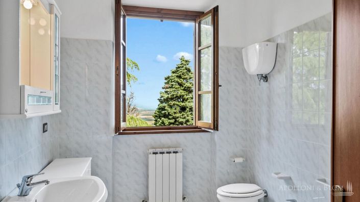 Image No.29-13 Bed Apartment for sale